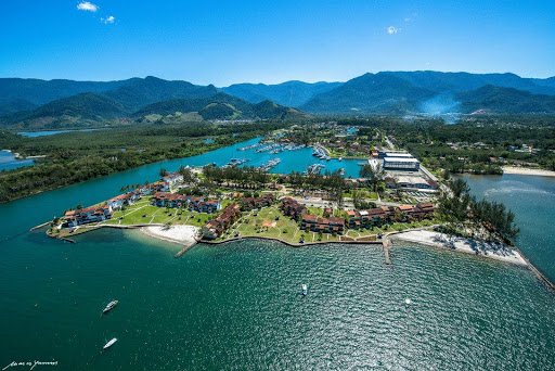 Casa em Condomnio - Temporada - Bracu (cunhambebe) - Angra dos Reis - RJ